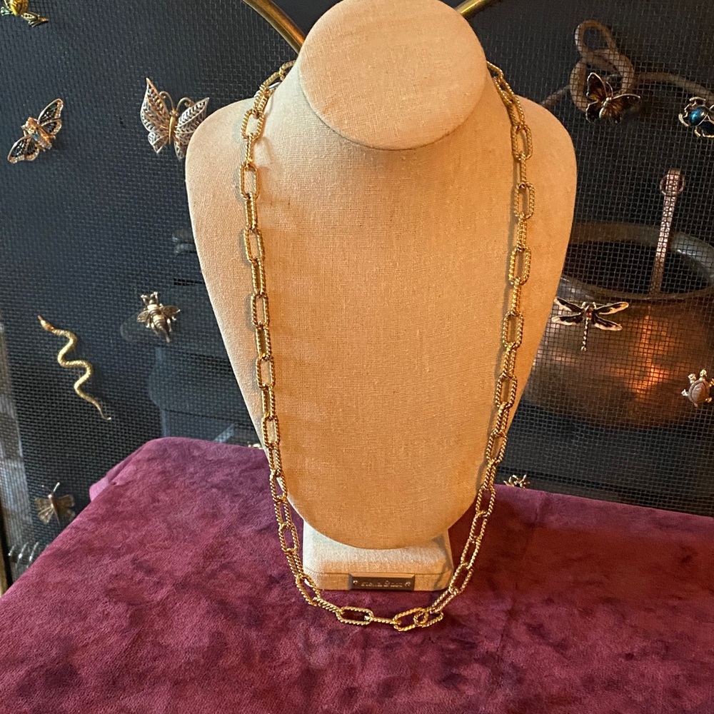 Trendy Vintage Clip Style Gold Tone Chain Necklace